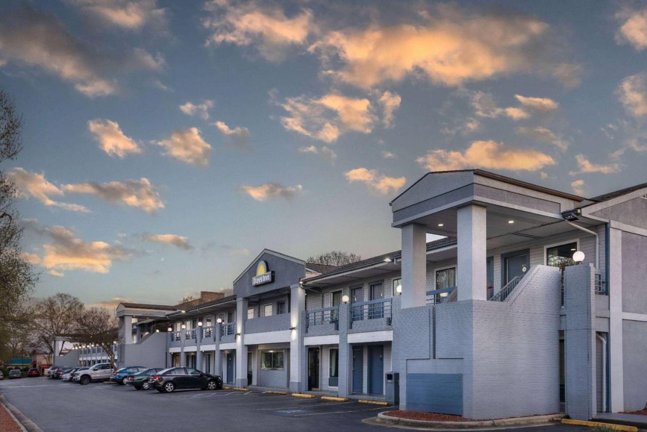 Days By Wyndham Glenwood-crabtree 2* Raleigh